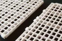 Пластиковые полики с регулируемыми ножками для cодержания птицы