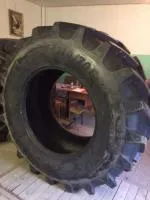 Шина 710/70R38