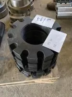 Гайка ступицы 85513040